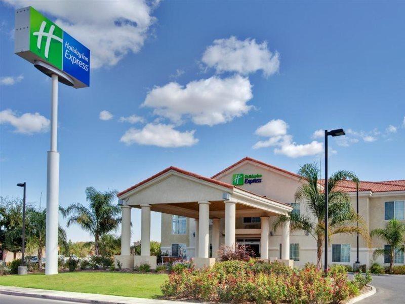 Holiday Inn Express Delano Highway 99 By Ihg Esterno foto